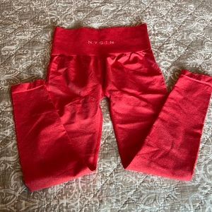 NVGTN candy apple small contour leggings